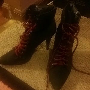 High heel boots